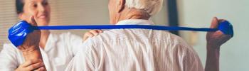Abordaje mediante la Fisioterapia para el paciente con Parkinson - FisioClinics la Moraleja