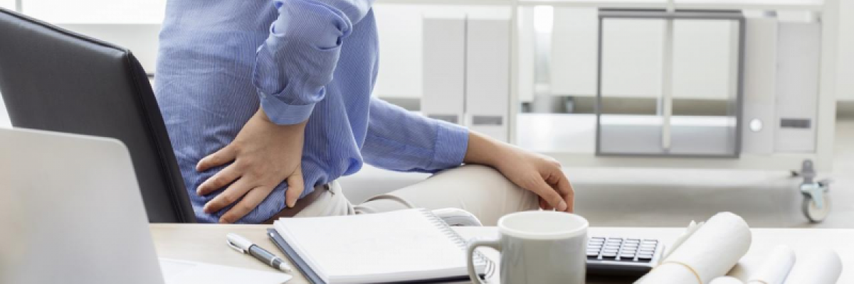 Abordaje preventivo en FisioClinics La Moraleja para la escoliosis