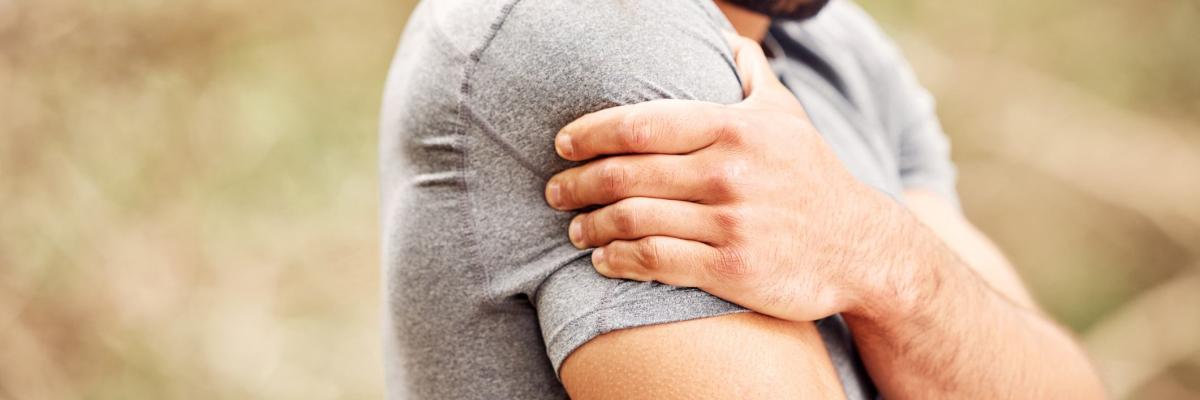 Tendinitis del manguito rotador: ejercicios de fisioterapia para evitar la cirugía